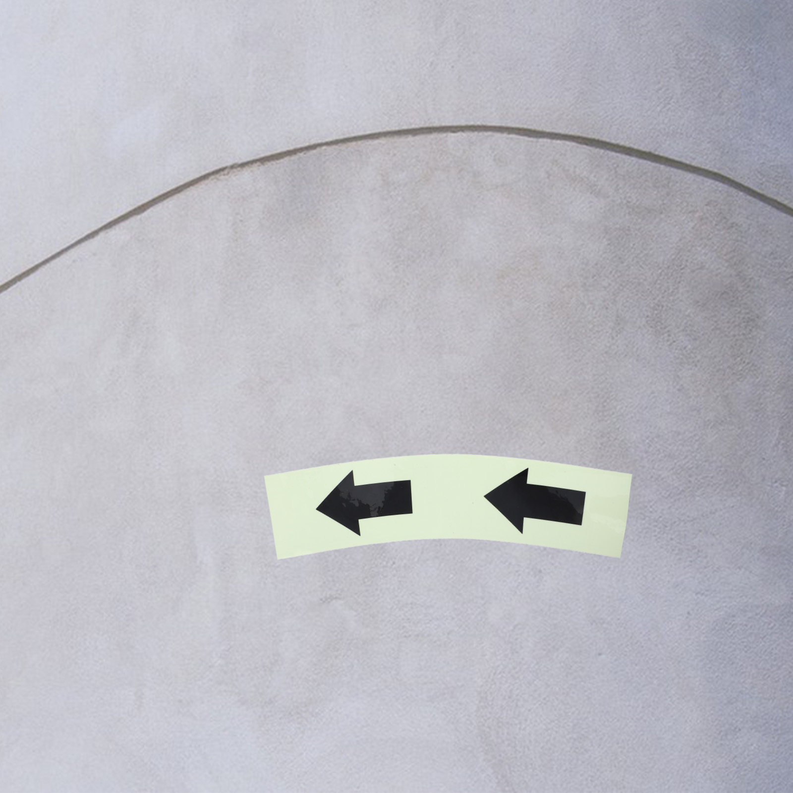 Emergency Exit Sign - شريط لاصق عاكس للضوء يتوهج في