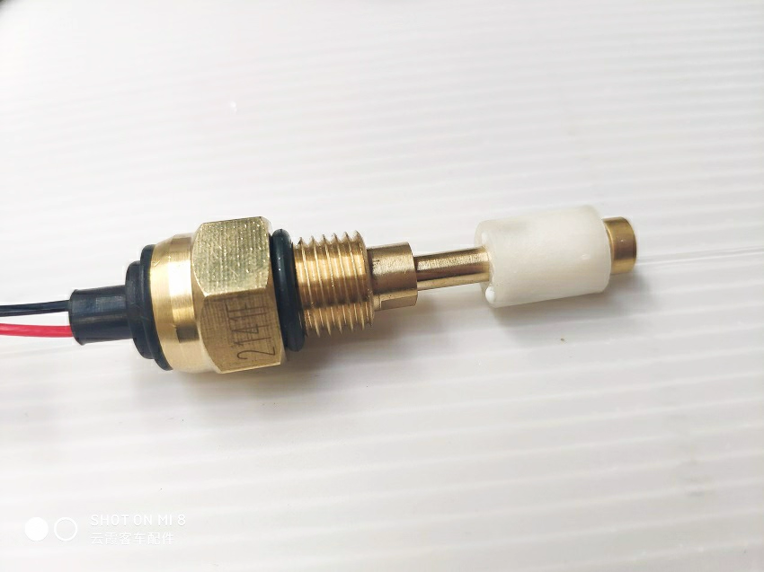مناسبة لأجزاء حافلة Yutong مفت - مراجعة Water Alarm Sensor وسعره