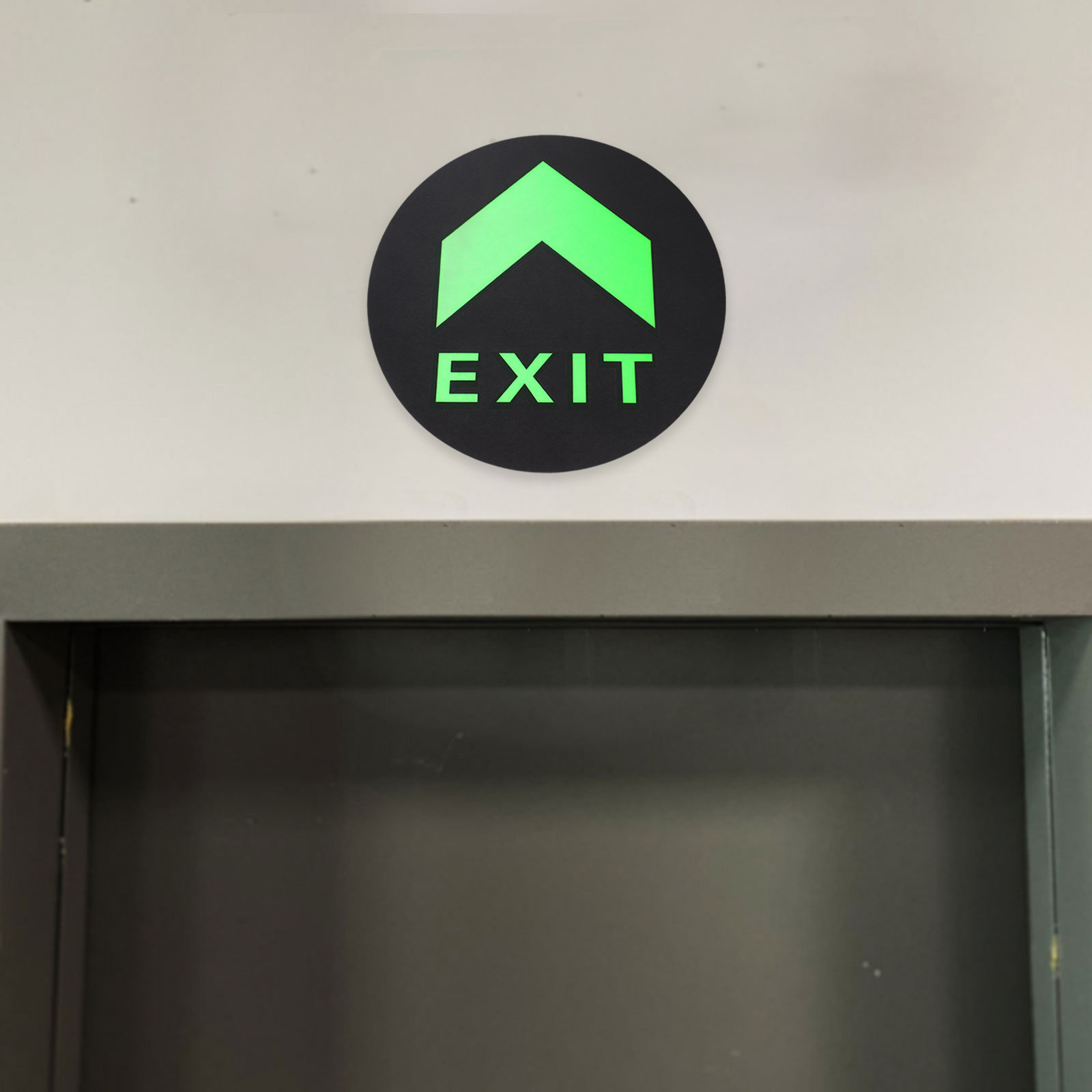 5 قطع من ملصقات الإضاءة الليلي - مراجعة Emergency Exit Sign وسعره