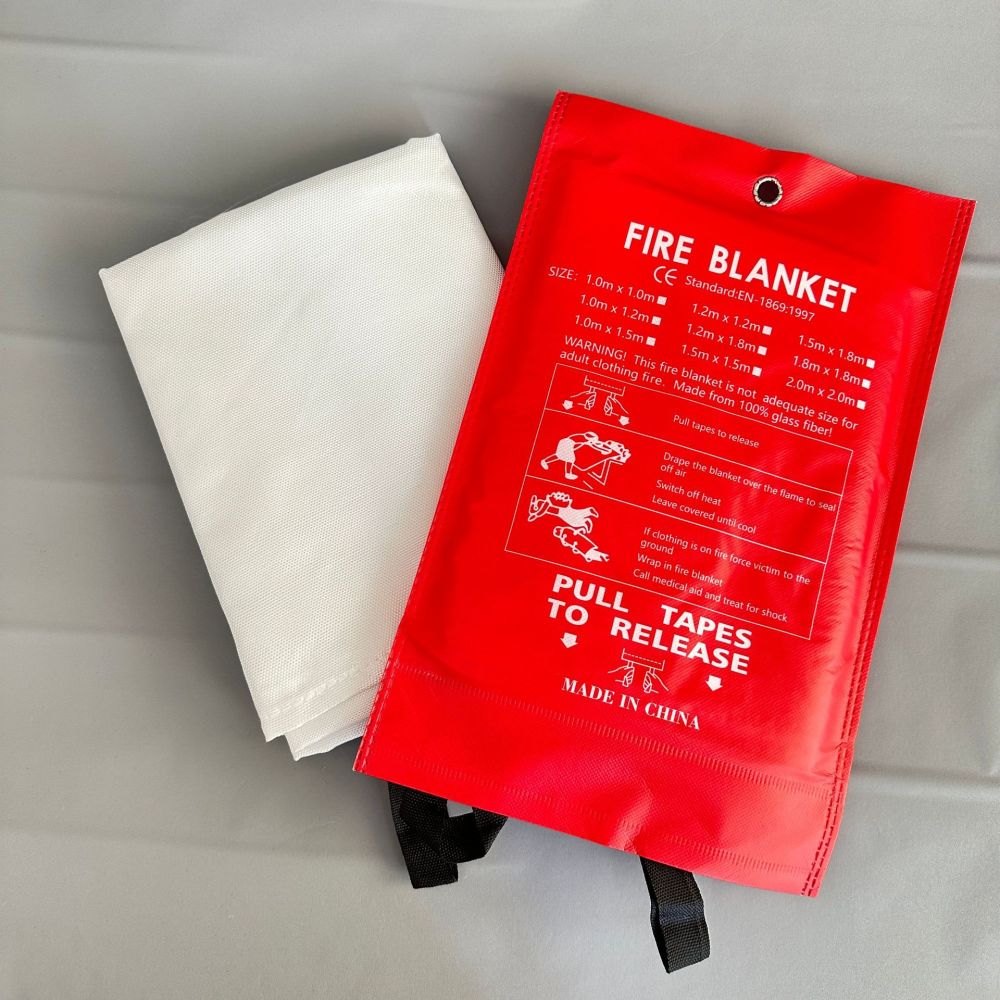بطانية حريق للطوارئ من الألياف - مراجعة Fire Blanket Kitchen وسعره