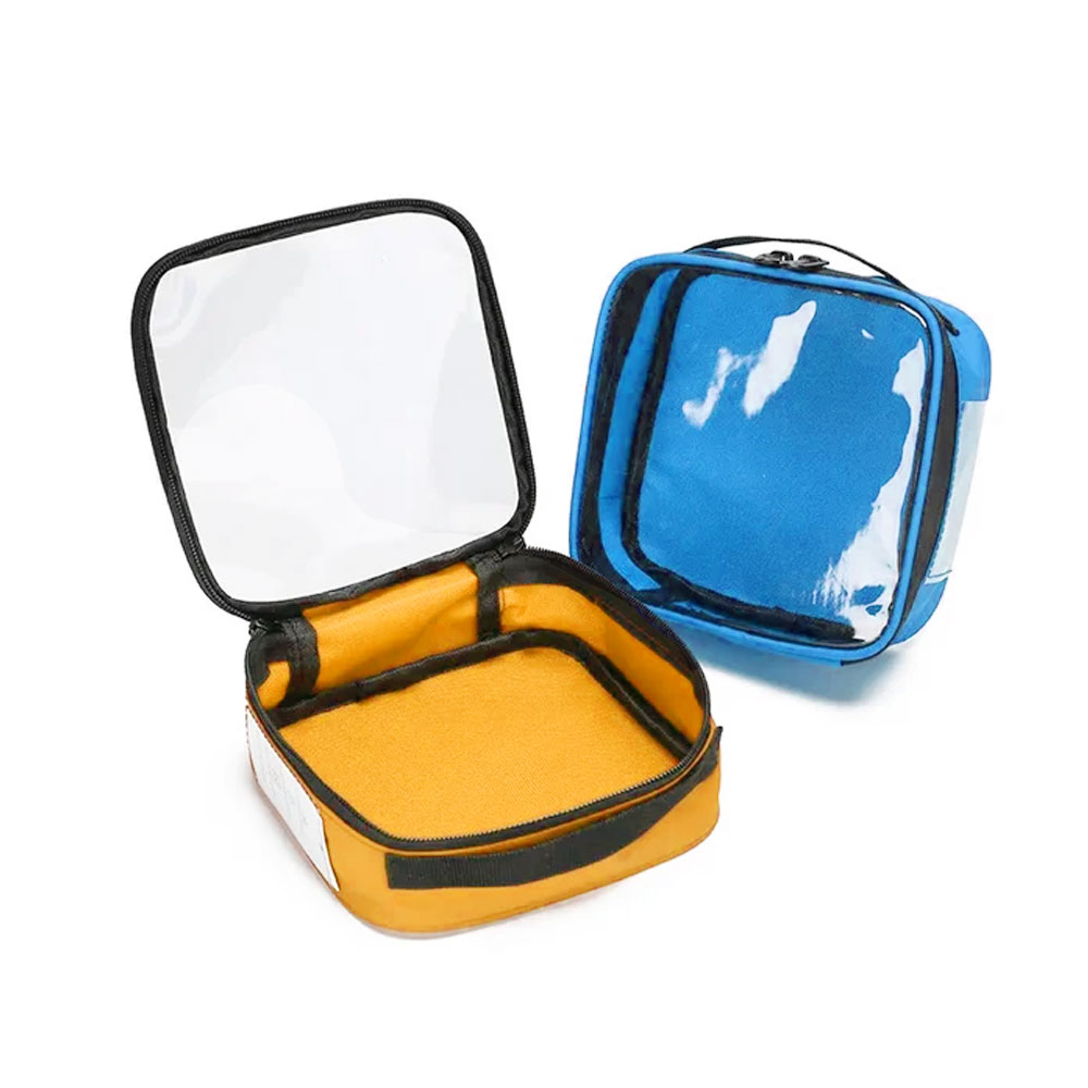 السفر في الهواء الطلق المحمولة - مراجعة First Aid Bag Kit وسعره